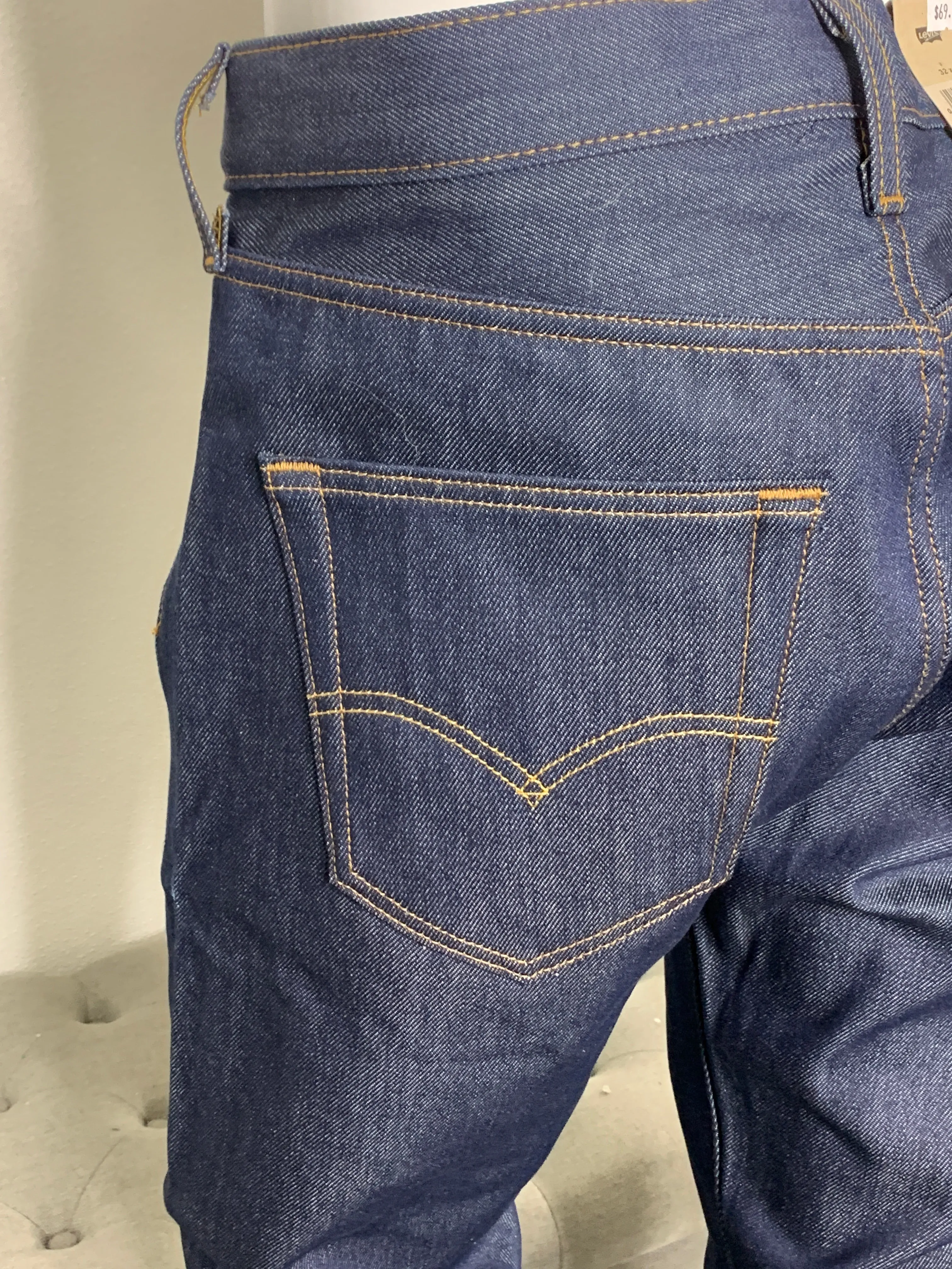 Men's Levis Dark Wash 501