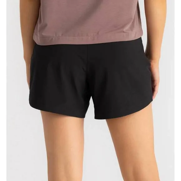NEW FREE FLY women's bamboo-lined active breeze short - 5&quot; in black