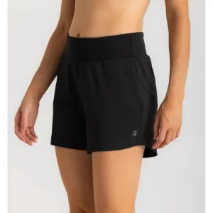 NEW FREE FLY women's bamboo-lined active breeze short - 5&quot; in black