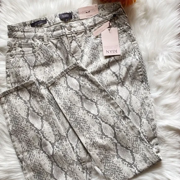 NEW NYDJ Snake Print Jeans