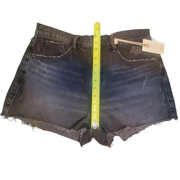 NEW Good American GOOD '90S SHORT Women's 8/29 Raw Hem Black Denim Cotton