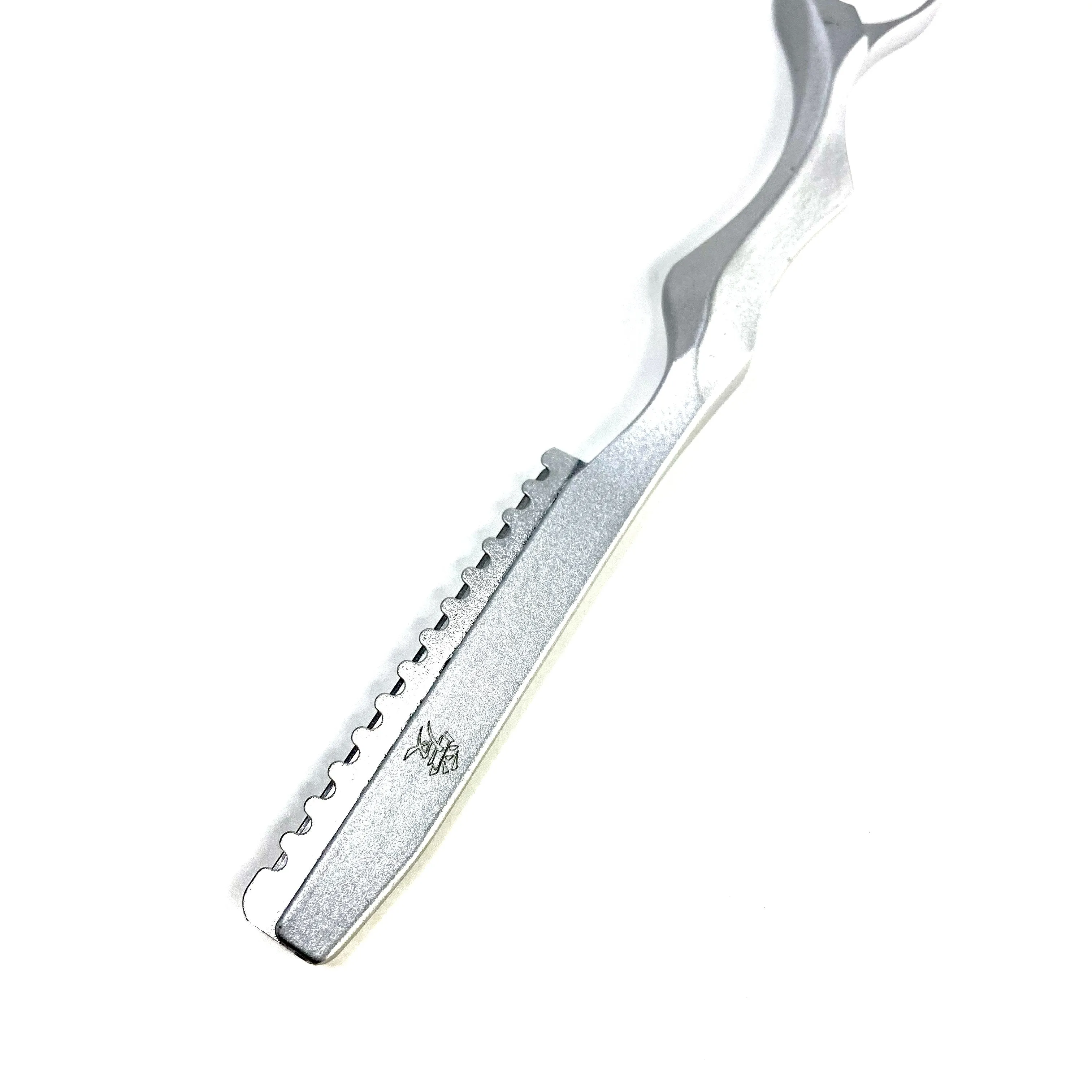 Nova Silver Feather Straight Edge