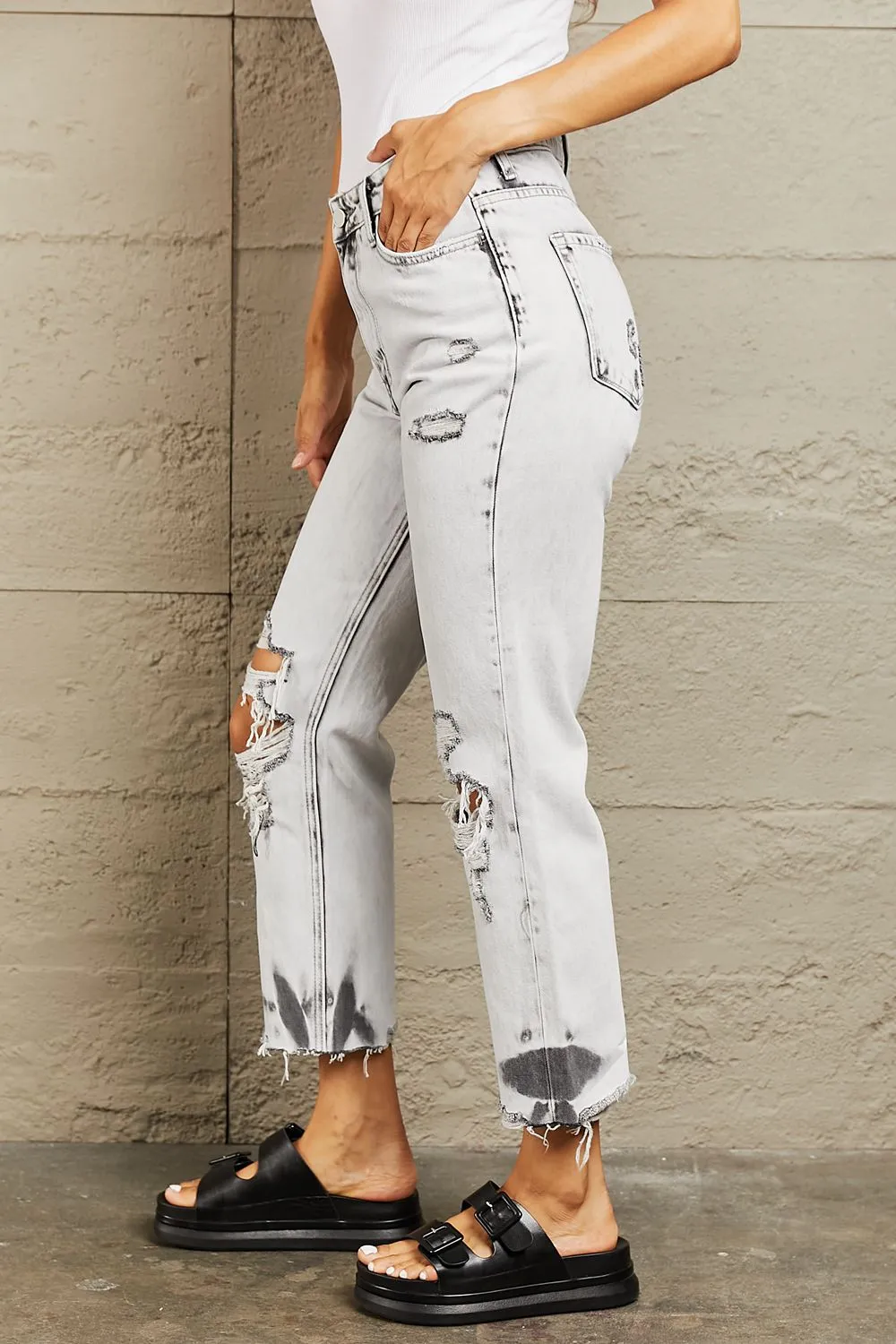 Now You See Me Cropped Jeans