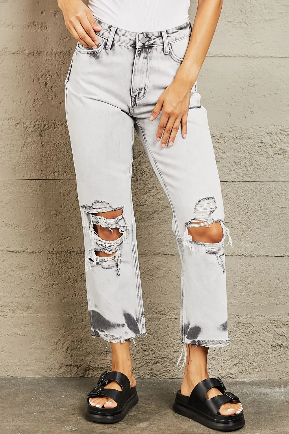 Now You See Me Cropped Jeans