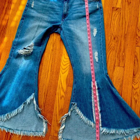NWT Basic Z1975 Premium Crafted Jeans Size 10