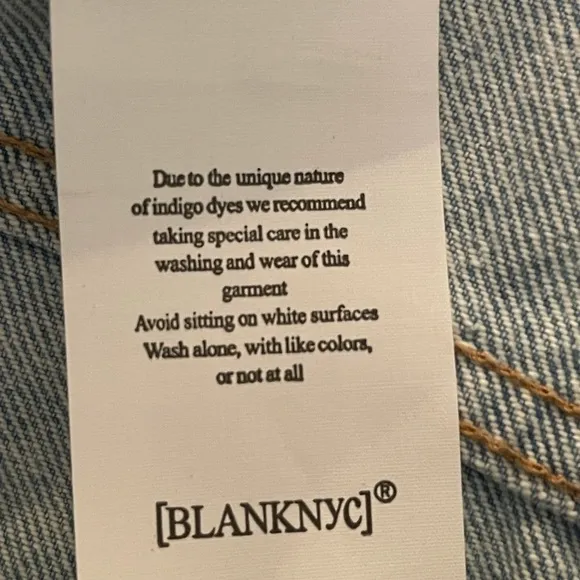 NWT BLANKNYC The Reeve Ultra High-Rise Frayed Hem Light Denim Shorts Size 25