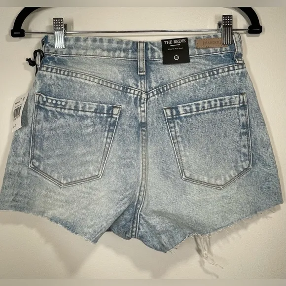 NWT BLANKNYC The Reeve Ultra High-Rise Frayed Hem Light Denim Shorts Size 25