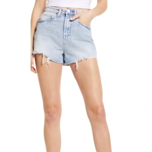 NWT BLANKNYC The Reeve Ultra High-Rise Frayed Hem Light Denim Shorts Size 25