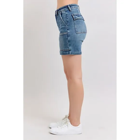 NWT Judy Blue High Rise Denim Shorts w Back Flap Pockets, Seam Detail, Stretch