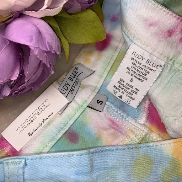NWT Judy Blue Tie Dye Jean Shorts