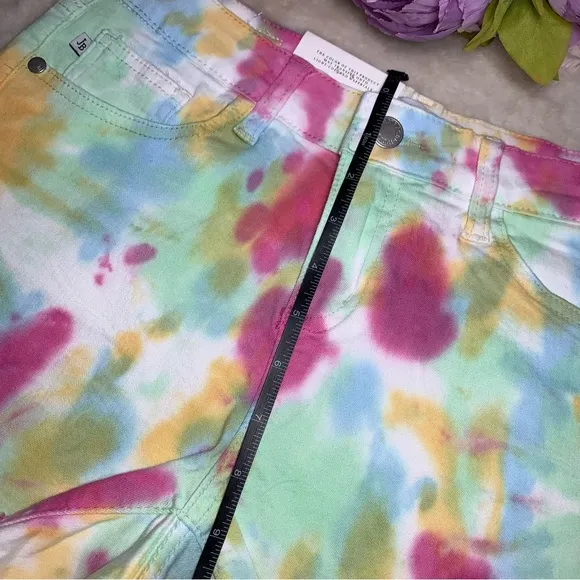 NWT Judy Blue Tie Dye Jean Shorts