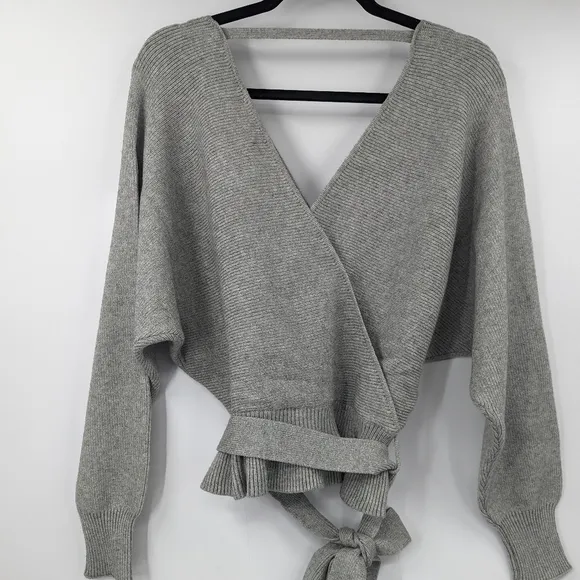 NWT LULU'S Faux Wrap Cropped Dolman Sweater