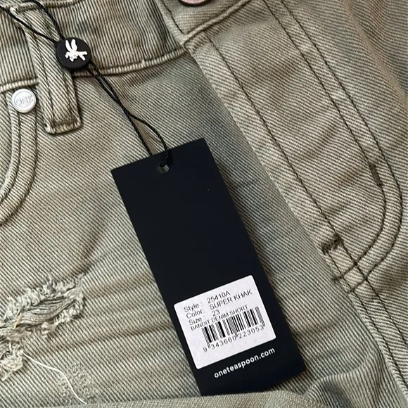 NWT One Teaspoon Bandits Low Waist Denim Shorts - Super Khaki size 23
