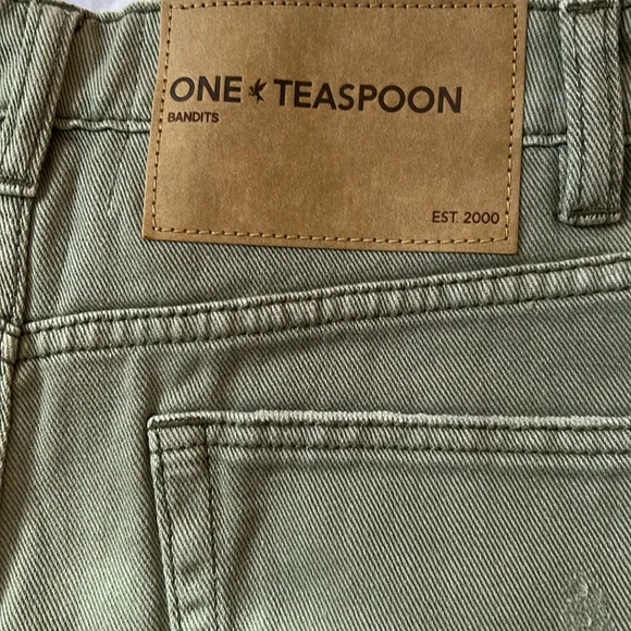 NWT One Teaspoon Bandits Low Waist Denim Shorts - Super Khaki size 23