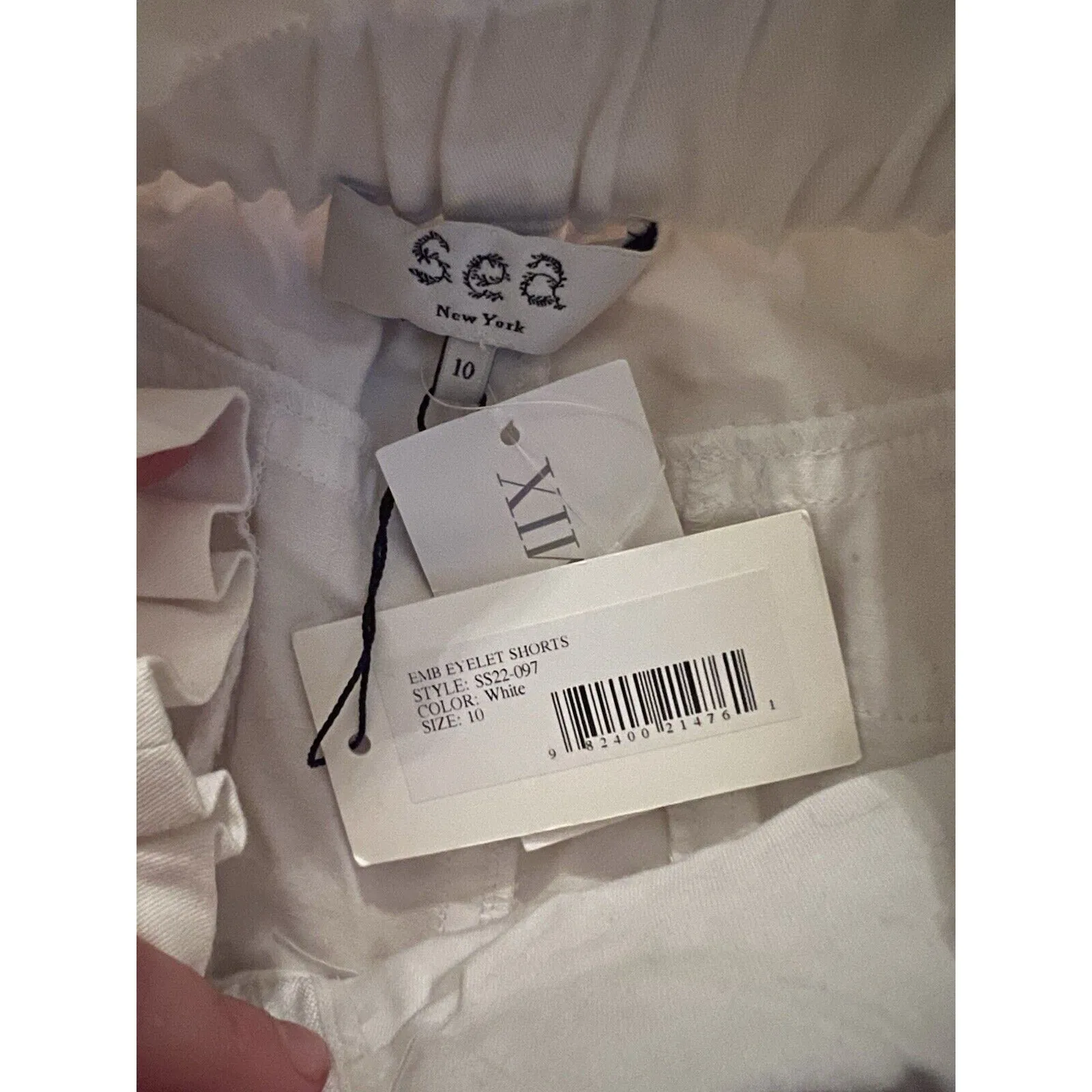 NWT Sea New York Women's Laser Cut Eyelet High Waist Shorts – Size 10