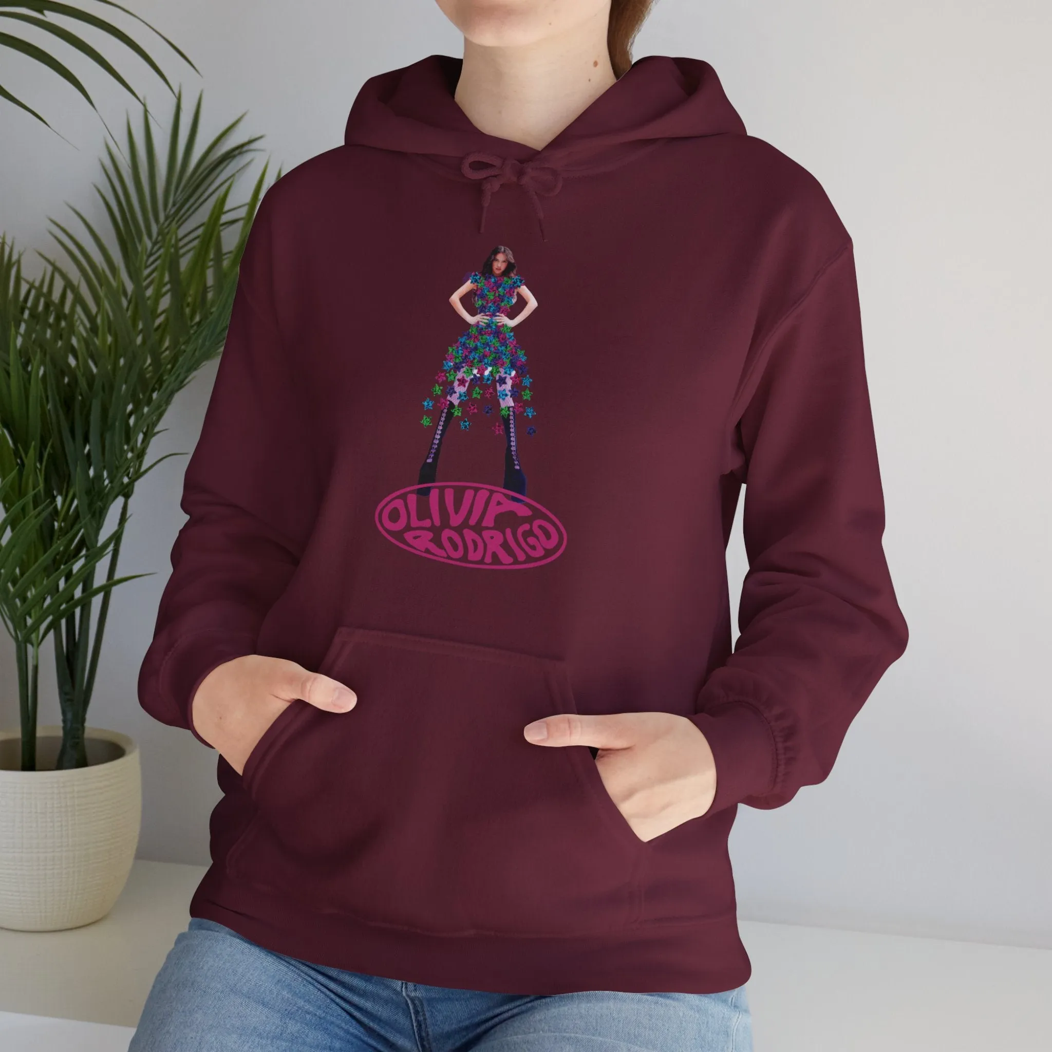 Olivia Rodrigo Hits Magazine Cover Unisex Heavy Blend Hooded Sweatshirt