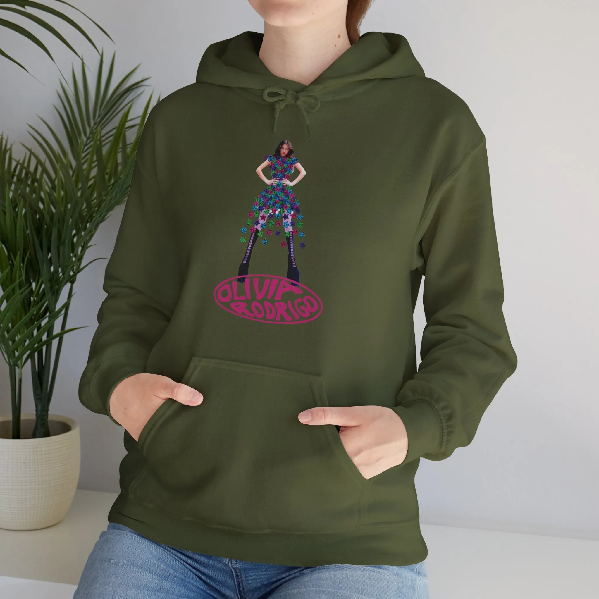 Olivia Rodrigo Hits Magazine Cover Unisex Heavy Blend Hooded Sweatshirt