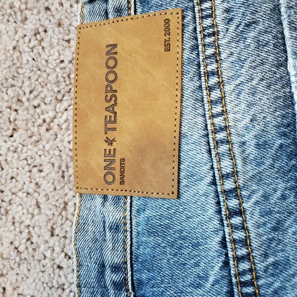 One Teaspoon Hollywood Color Bandit Shorts Size 31