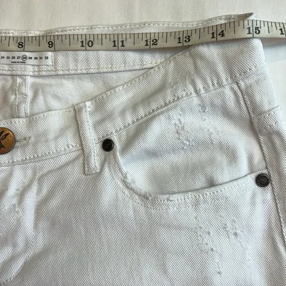 One Teaspoon LUXE WHITE MARINES Super Flared distressed, Jean’s SZ 28