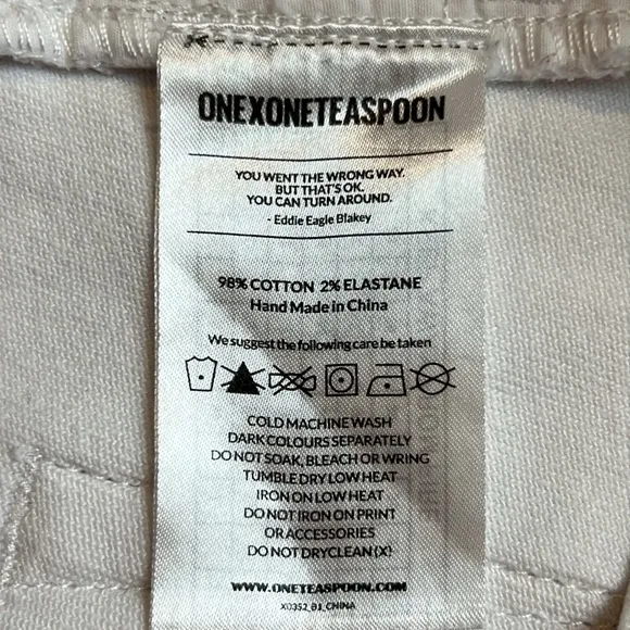 One Teaspoon LUXE WHITE MARINES Super Flared distressed, Jean’s SZ 28