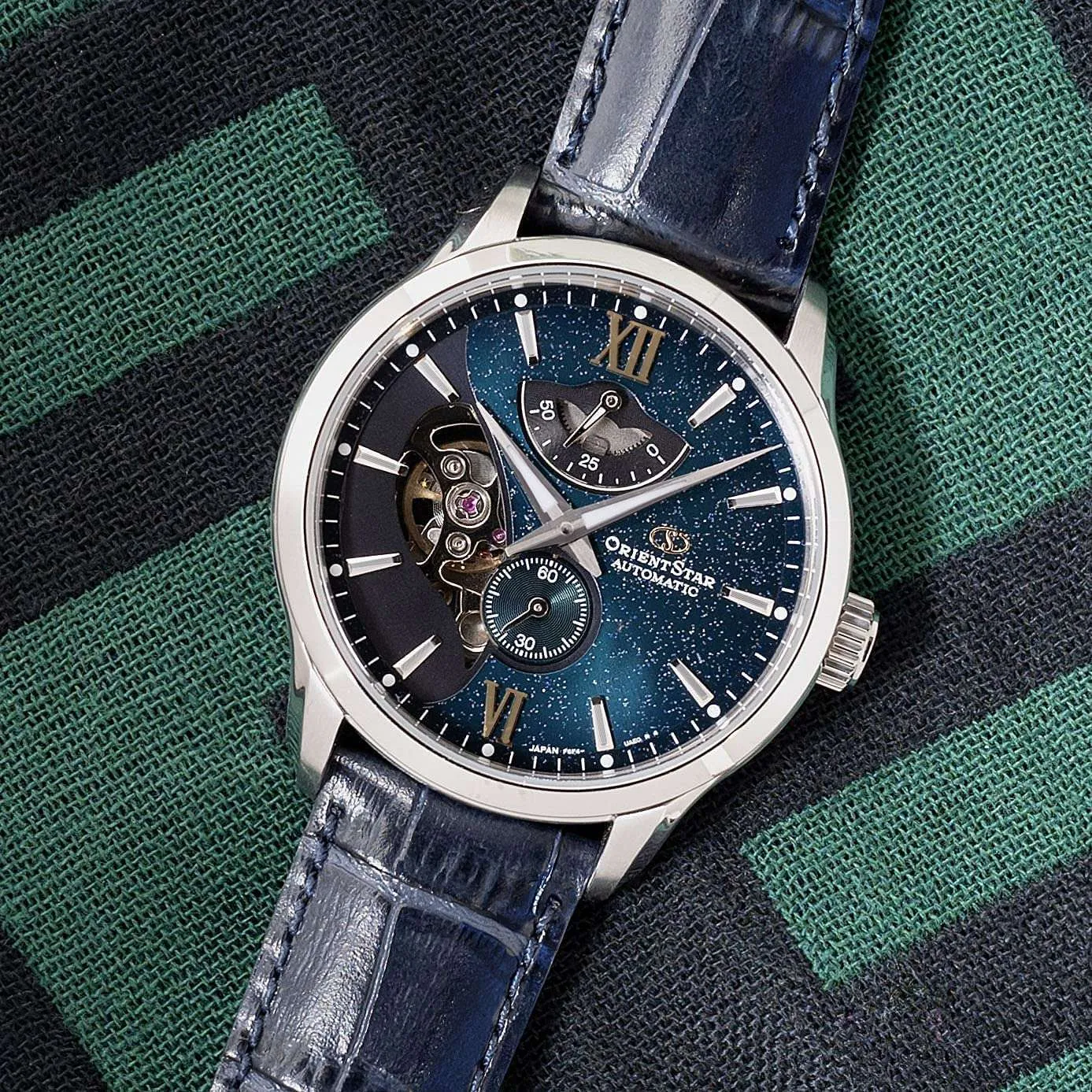 ORIENT STAR CONTEMPORARY COLLECTION LAYERED SKELETON MEN WATCH (700 LIMITED) RK-AV0B05E