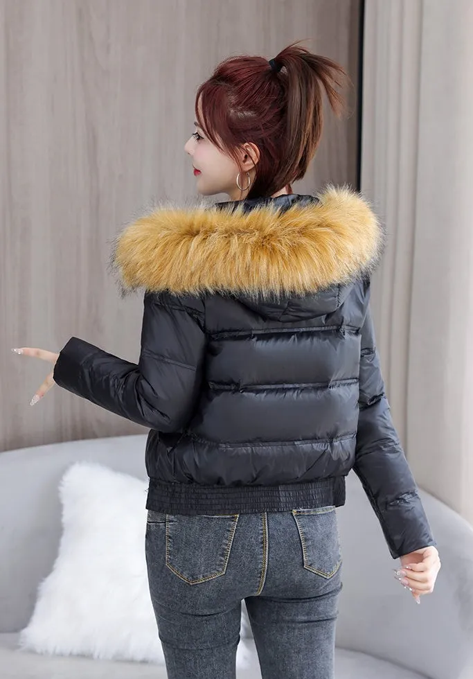 Padded and Quilted Cropped Puffer Jacket with Stain-resistant Fabric
