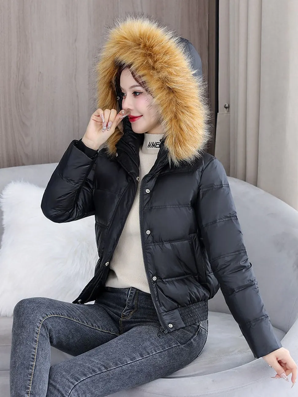 Padded and Quilted Cropped Puffer Jacket with Stain-resistant Fabric
