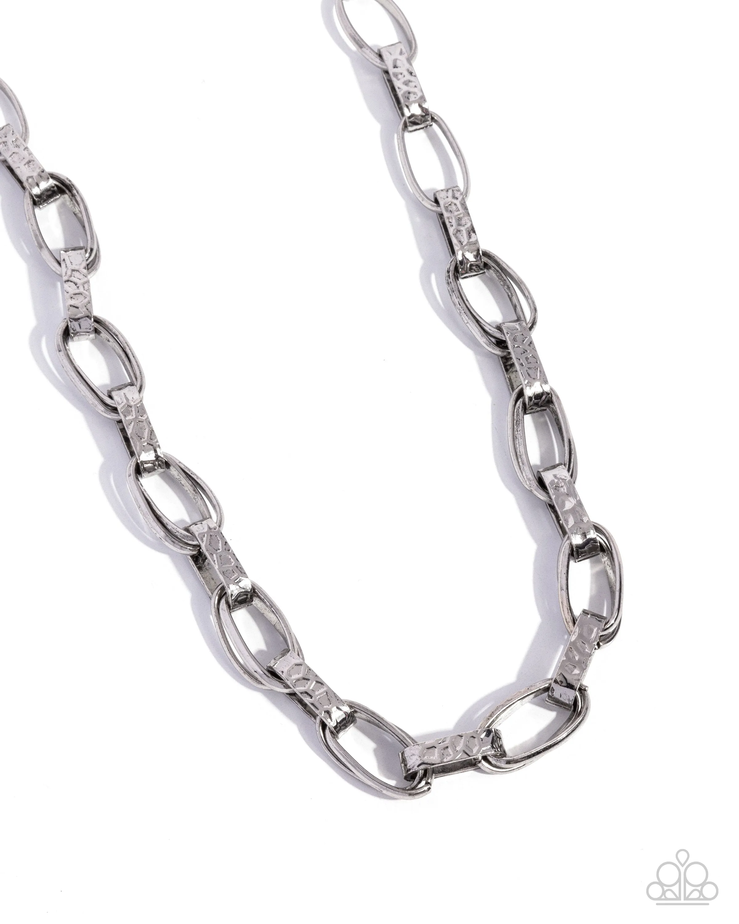 Paparazzi Motley In Motion - Silver Necklace