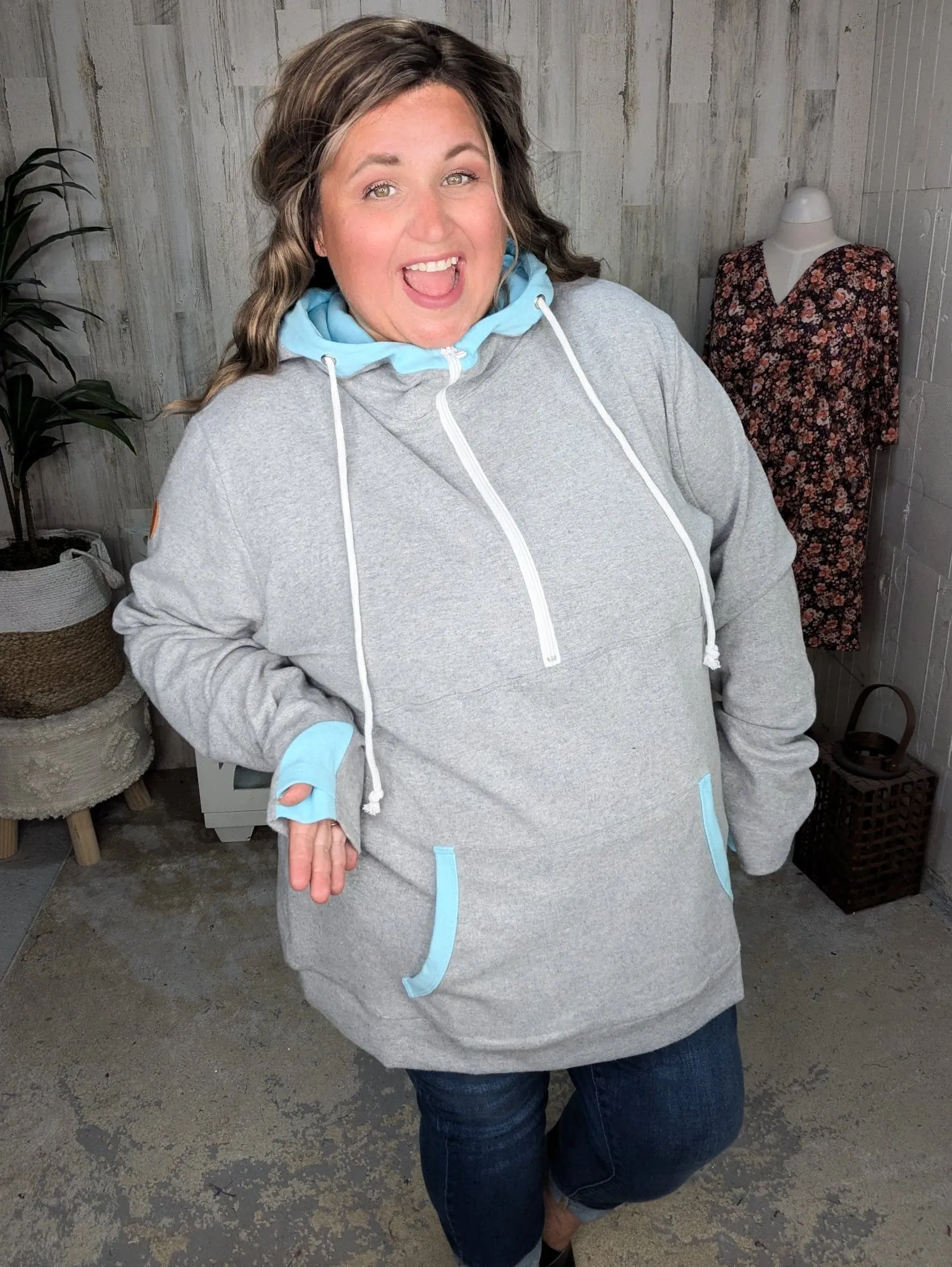 PHC- Gray Triple Stretch Halfzip w/Aqua Accents