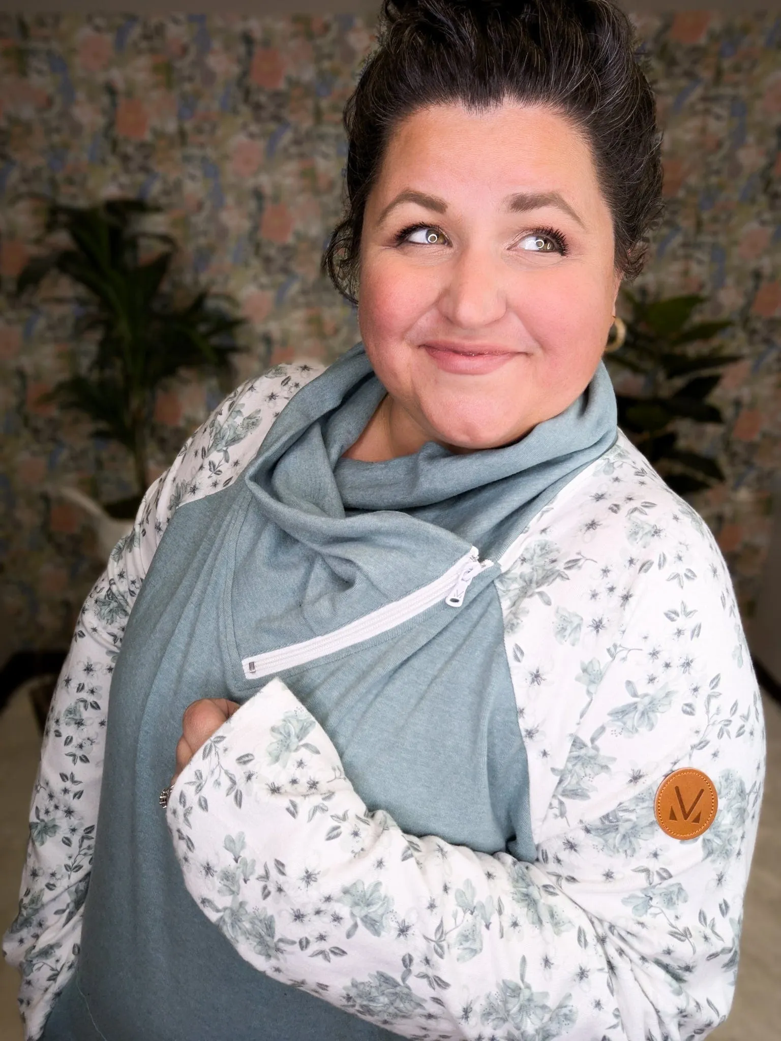 PHC- Sage   Ivory Floral Triple Stretch Zipcowl