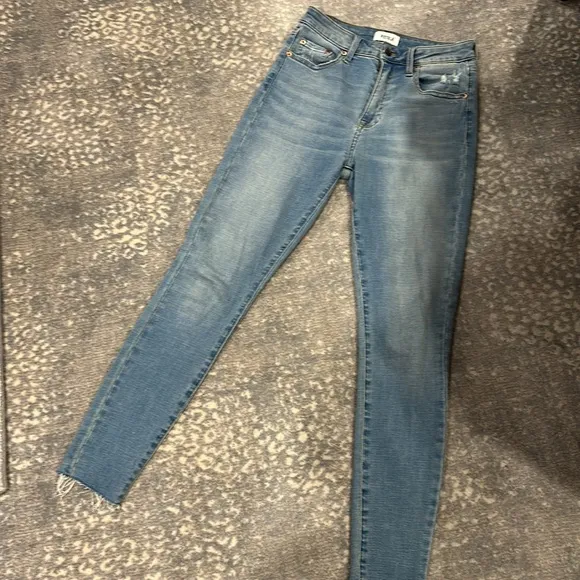 PISTOLA DISTRESSED HIGH WAIST SKINNY JEANS SIZE 27