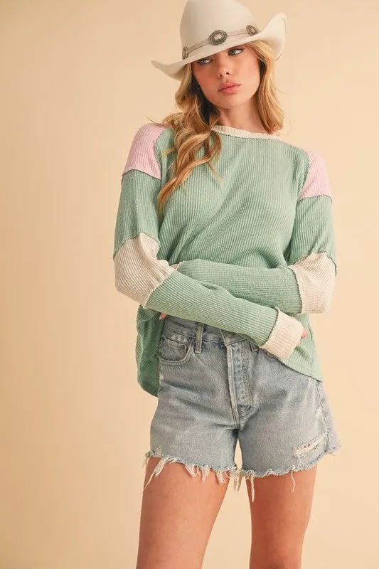 Raw Seam Color Block Round Neck Knit Top