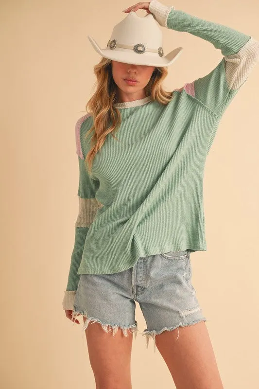 Raw Seam Color Block Round Neck Knit Top