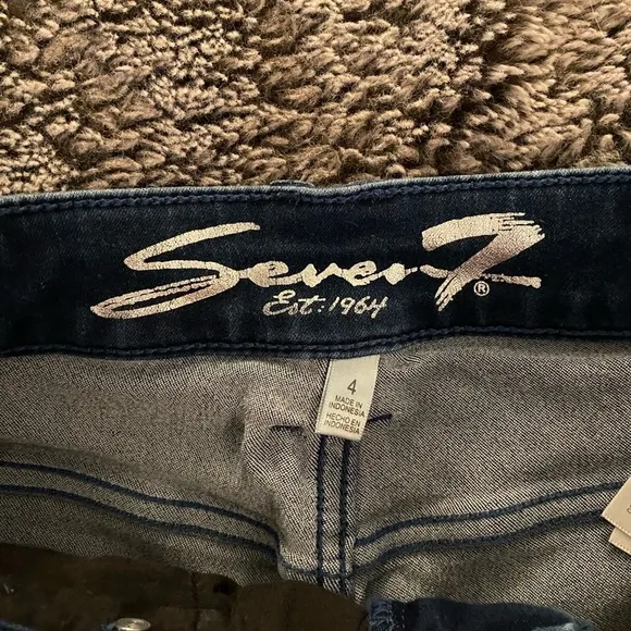 SEVEN7 Women’s High Rise Skinny Crop Jeans
