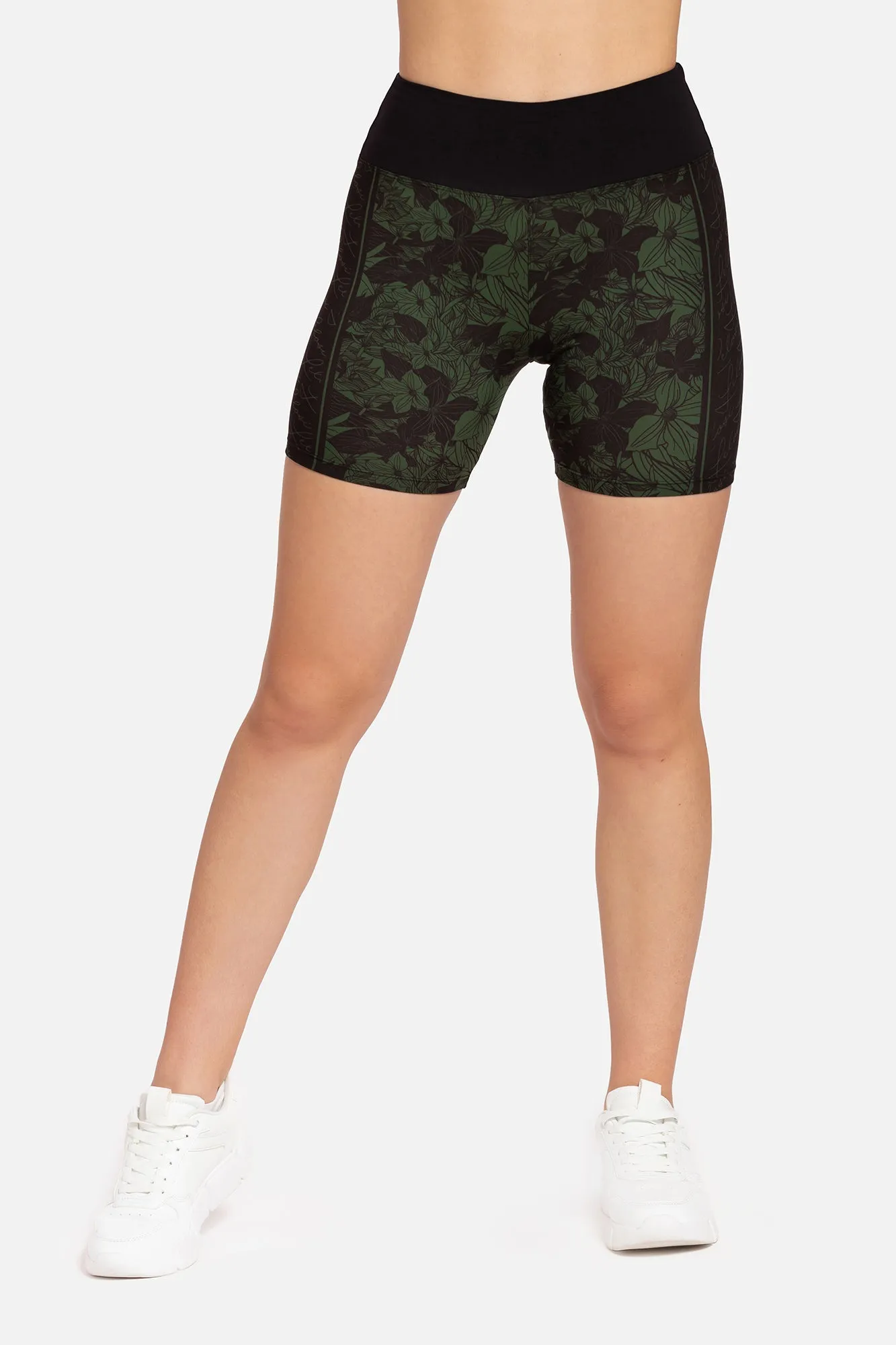 Shorts Aranyani