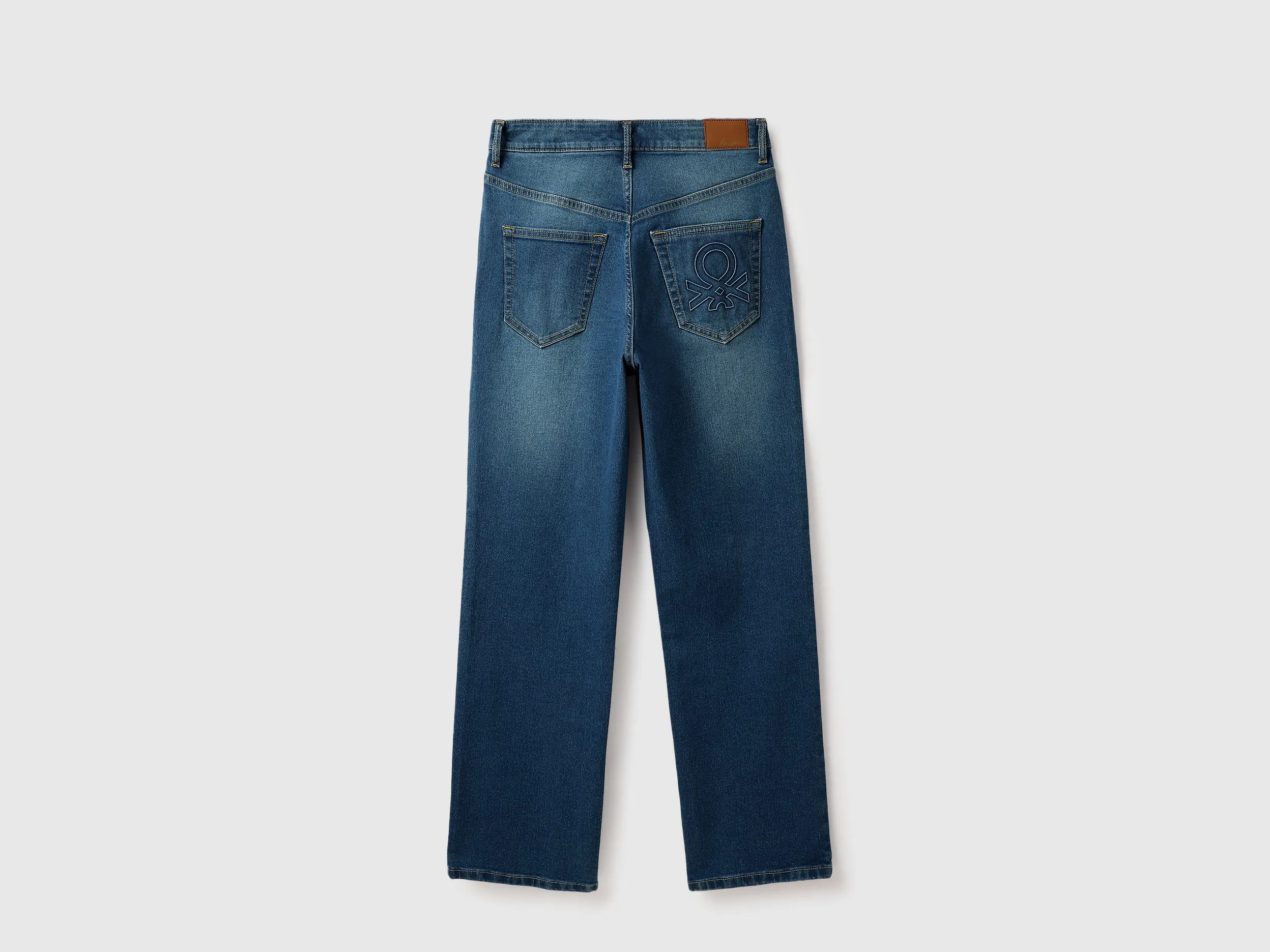 Solid Straight Fit Jeans