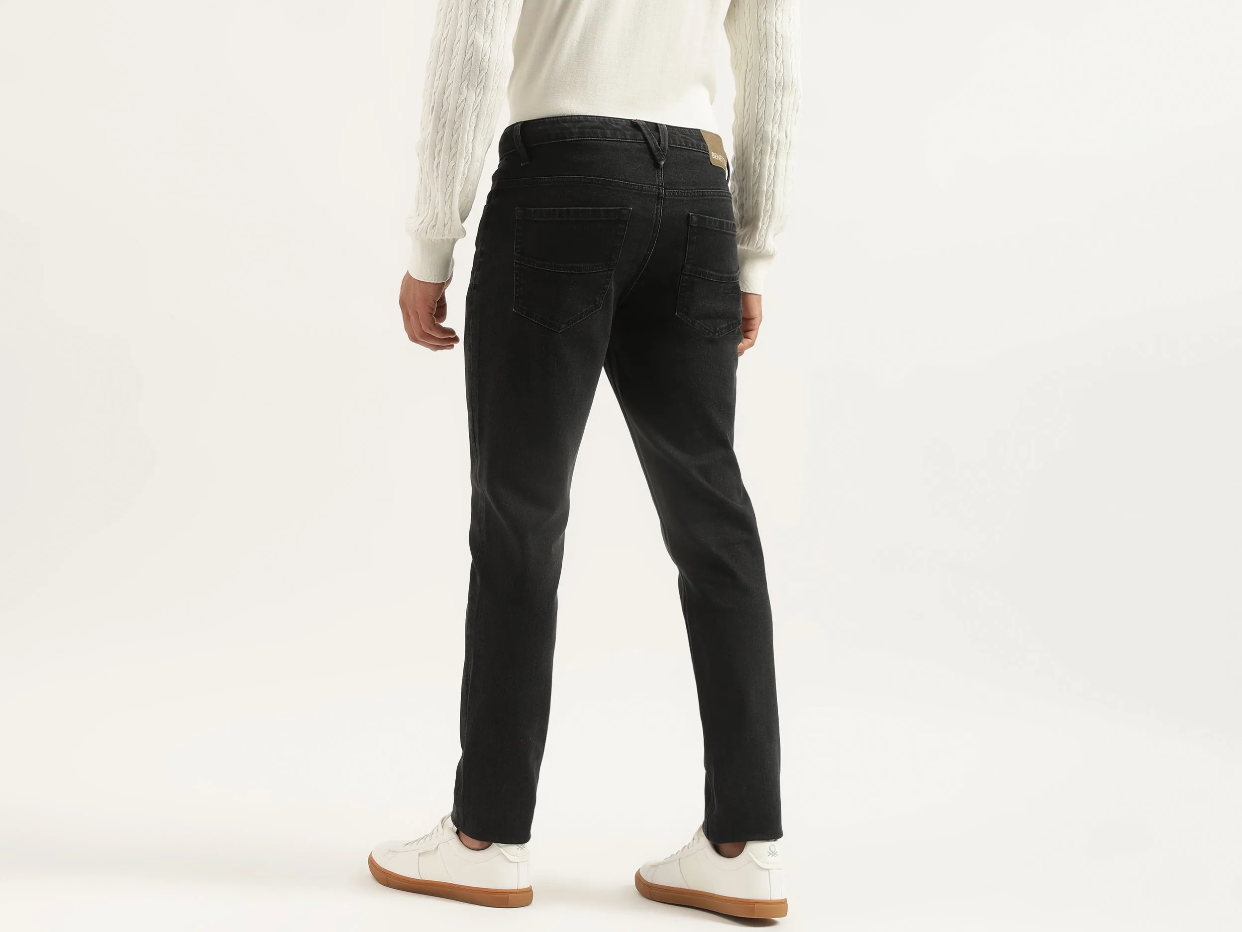 Solid Tapered Fit Jeans