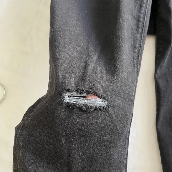 Spanx Black Vintage Distressed Skinny High Rise Jeans
