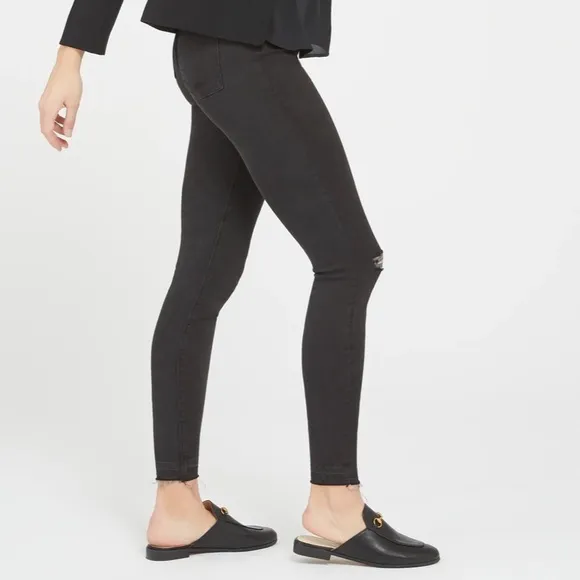 Spanx Black Vintage Distressed Skinny High Rise Jeans
