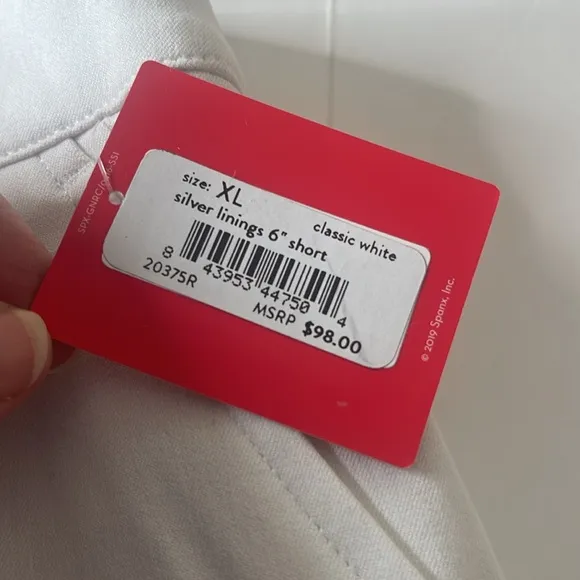 SPANX On-the-Go 6” Shorts with Ultimate Opacity Technology White Shorts XL