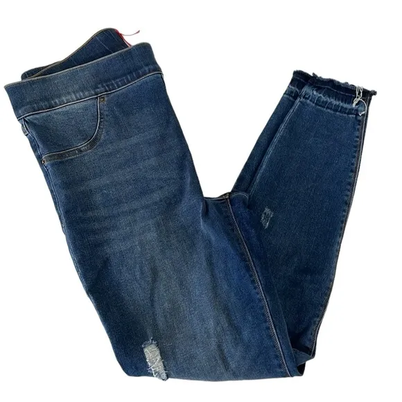 Spanx Size Large distressed blue Jean-ish ankle leggings. Medium wash.‎ EUC