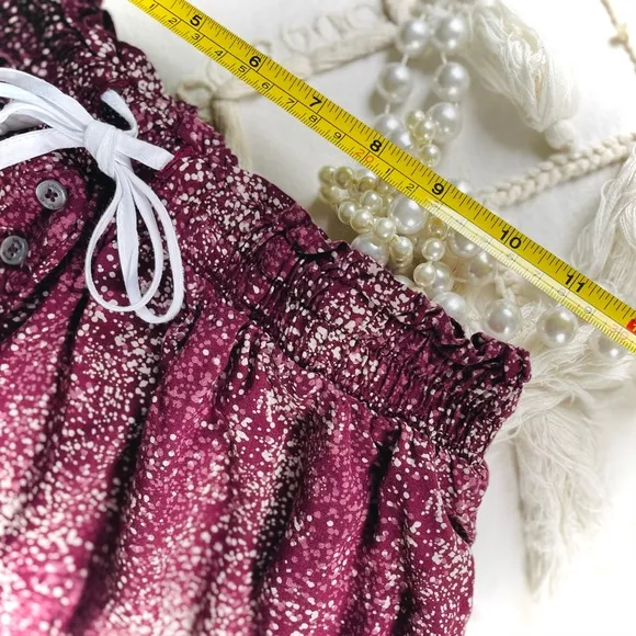 SPLENDID | S | Woven Drawstring Mini Shorts &amp; Top PJ Set in Speckled Dots Maroon