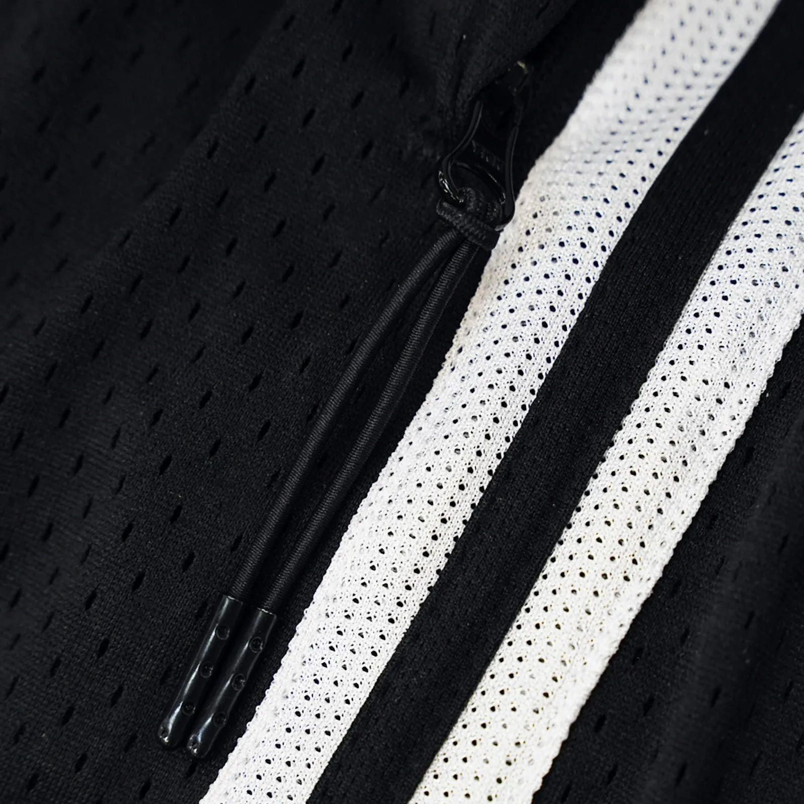 Throwback Blacktop Classic Mesh Shorts with Pockets - Black