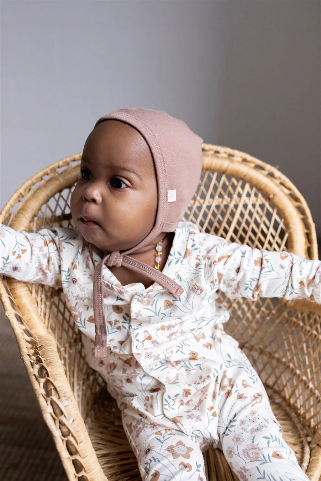 Travelers:  Infant Bonnet