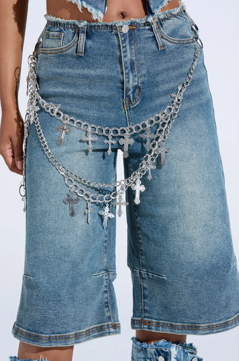 ULTIMATE CROSS CHAIN BELT
