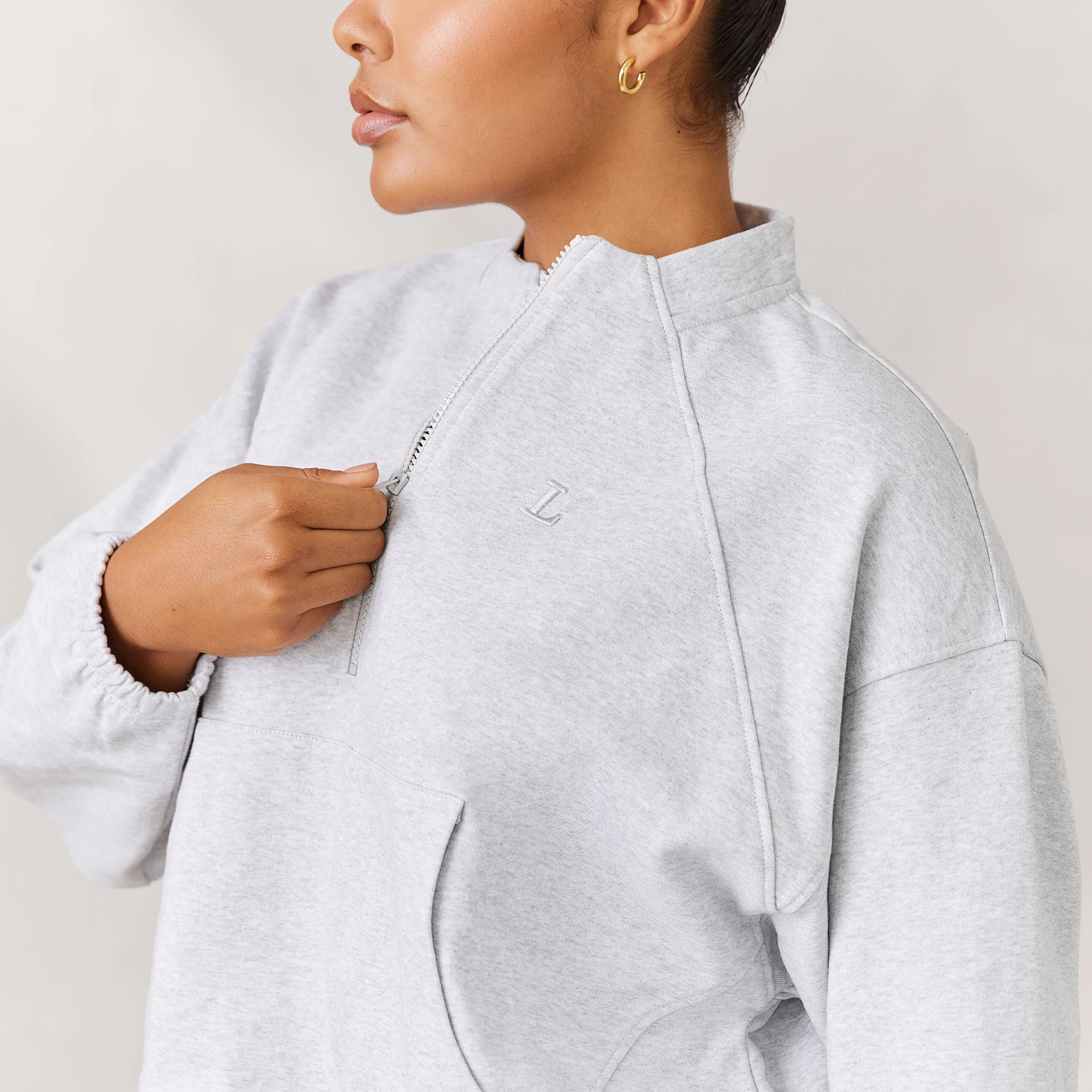 Varsity Pull avec Quart de Zip - Gris Givré