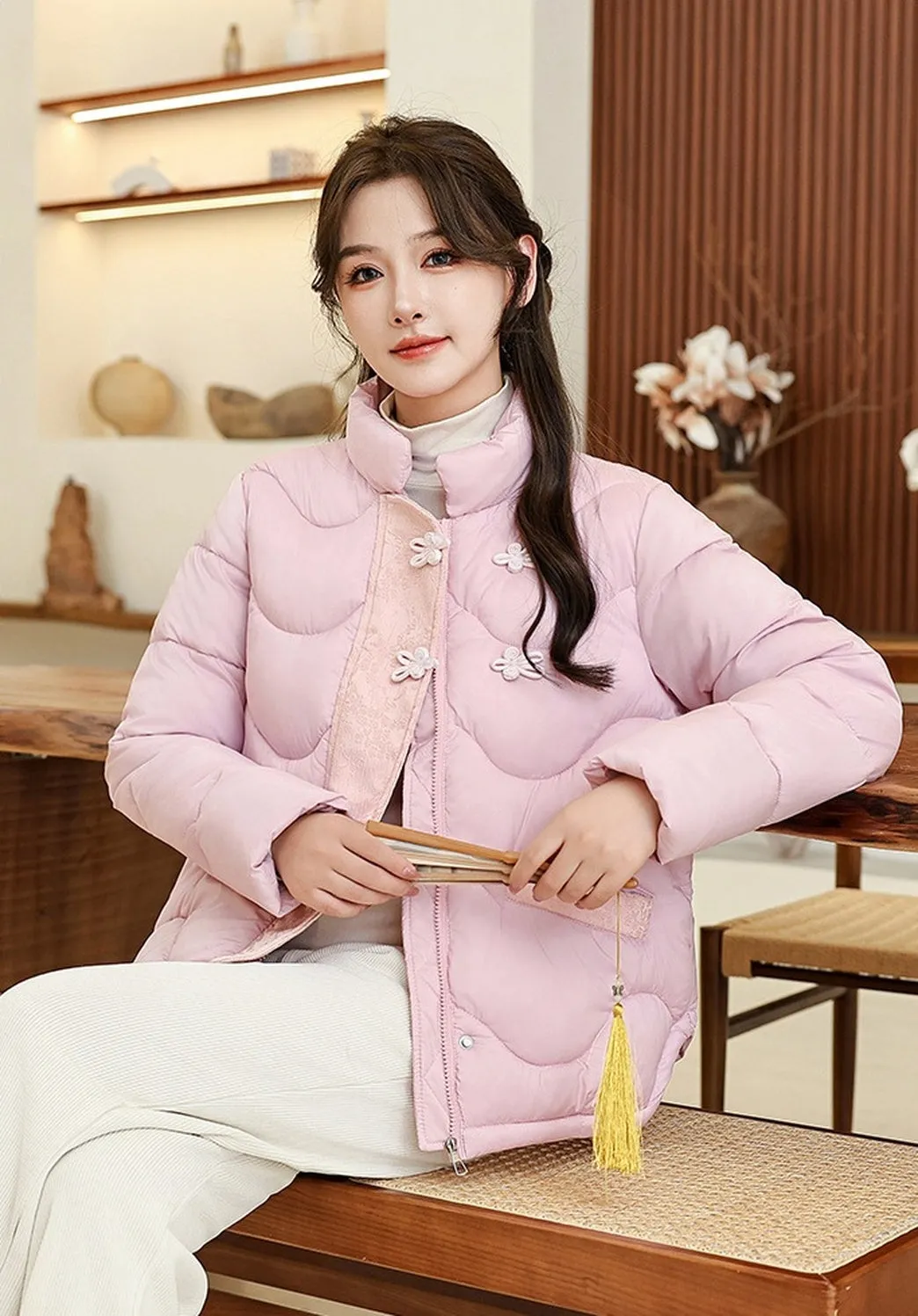 Windproof Quilted Puffer Jacket for Stylish Women