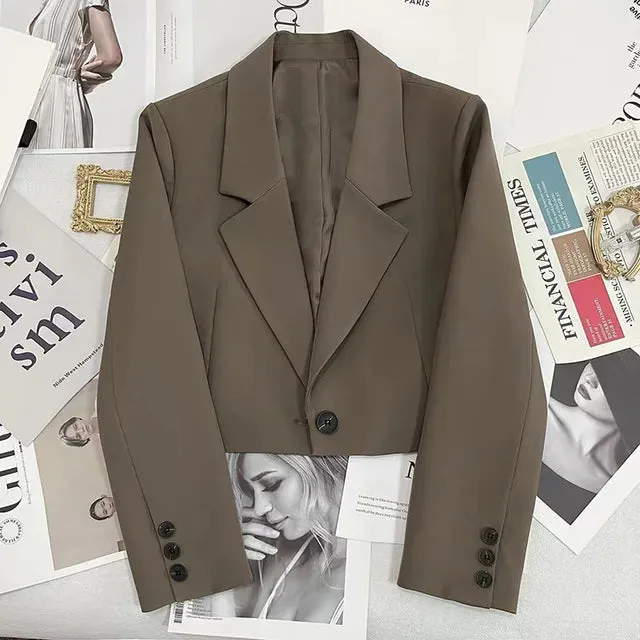 Women's short blazer with button placket and long sleeves - Stylish design for modern women